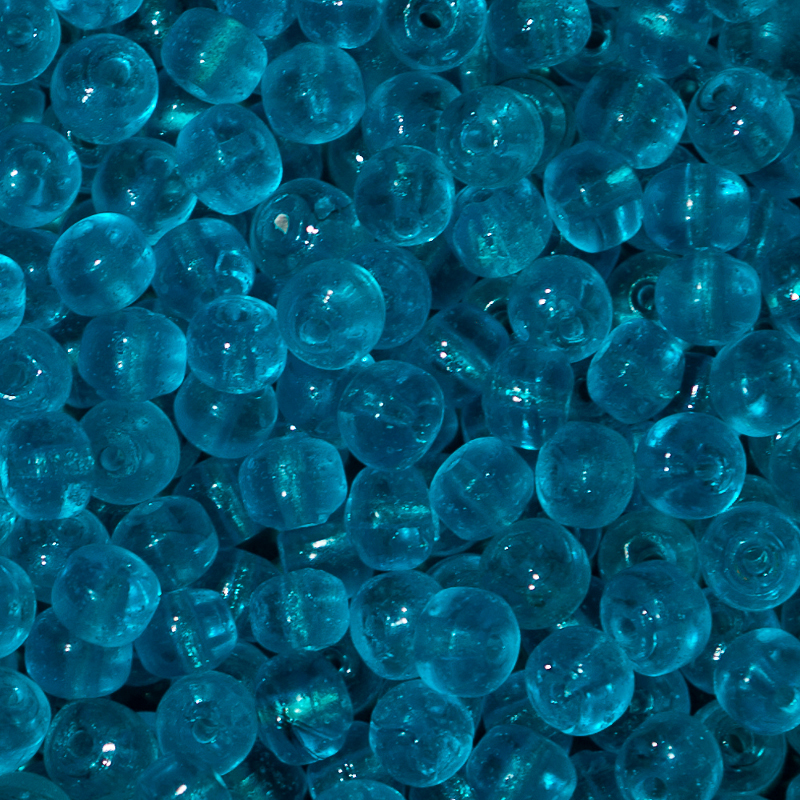 Crowbeads / Aquamarinblau. 100gr.