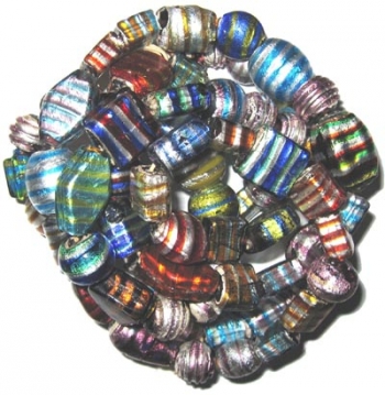 Silberfolien Beads mit Muster / Strang.