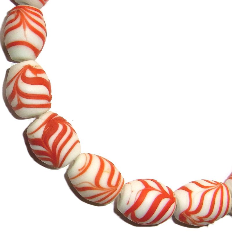 Featherbeads, ca.19x22mm Strang, versch. Farben