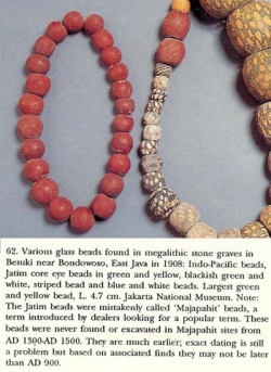 Indo-Pacific-Beads, groß, ziegelrot / Strang