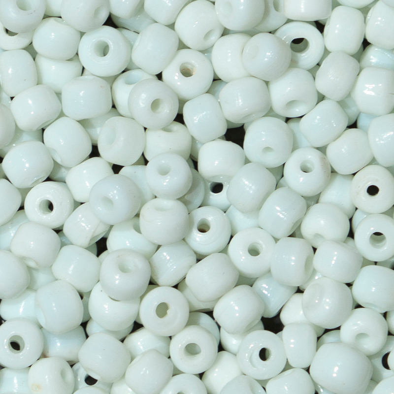 Crowbeads / Altweiß. 100gr.