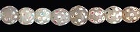 Eyebeads, milchigweiß, vor 1850 / Strang